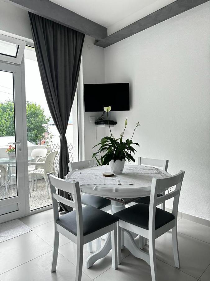 Apartments Boka Pearl Kotor Eksteriør billede